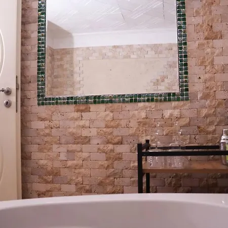 Delux Private Jacuzzi And Sauna Inside The Flat Apartmán *