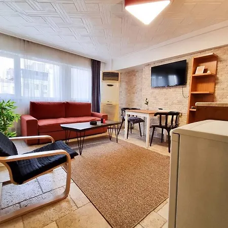 Delux Private Jacuzzi And Sauna Inside The Flat 公寓 *