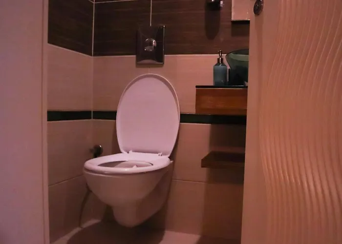 Apartment Delux Private Jacuzzi And Sauna Inside The Flat